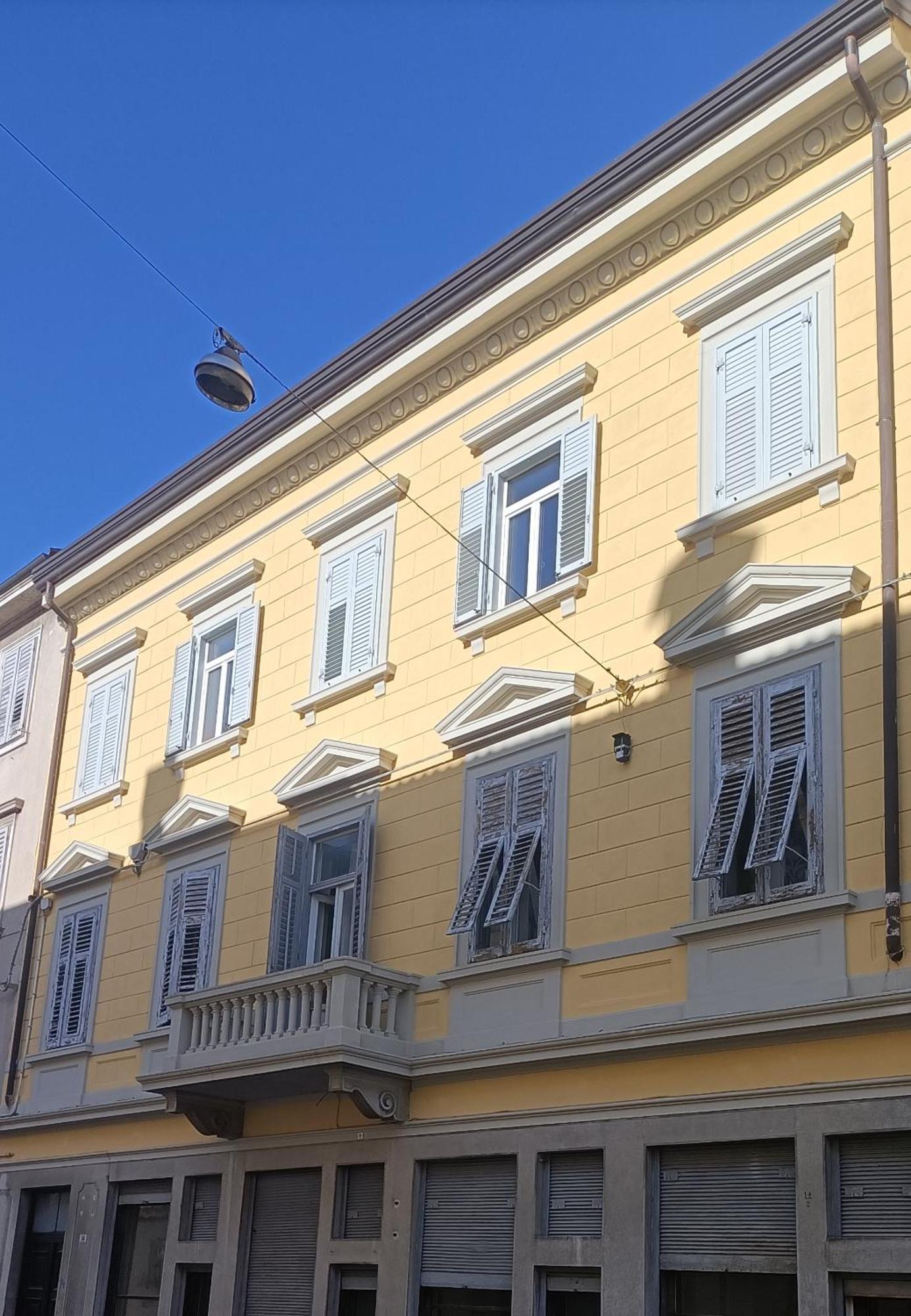 Loving My Rooms 1 - Deliziosa Mansarda In Centro Gorizia Exterior foto